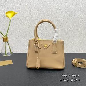 Prada Handbags 468